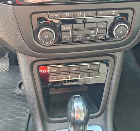 Volkswagen Caddy cena 47500 przebieg: 300000, rok produkcji 2015 z Dobiegniew małe 596